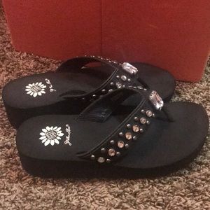 Yellow Box 1.5 inch Flip Flop
